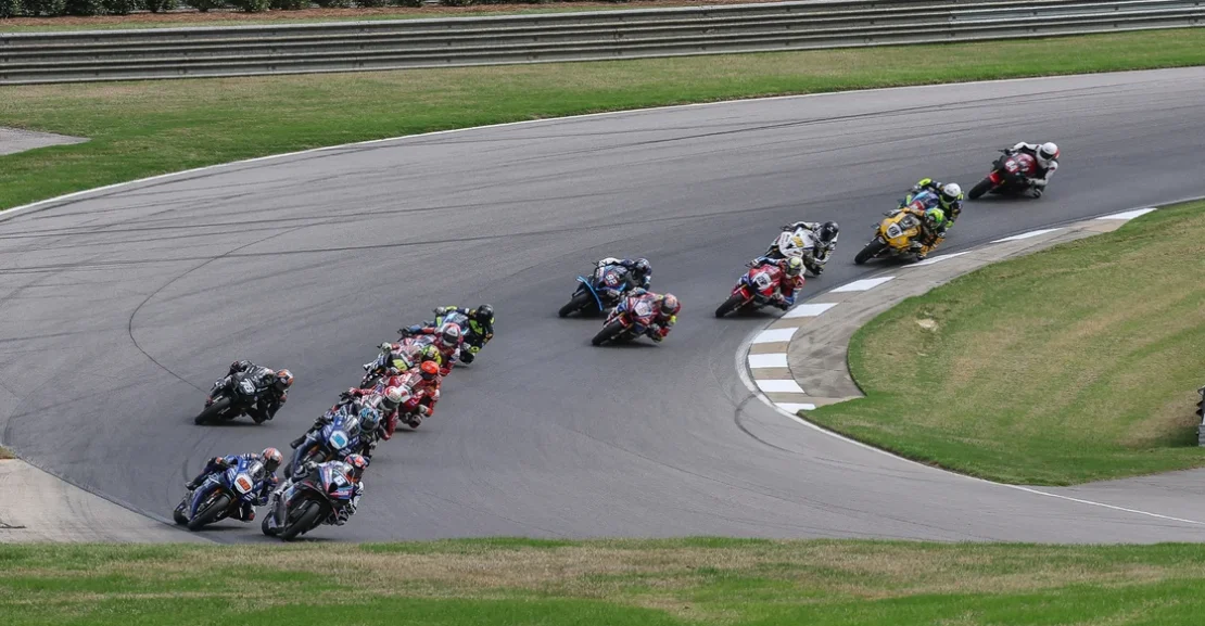 Beaubier Over Fong In Superbike Battle At Barber Motorsports Park