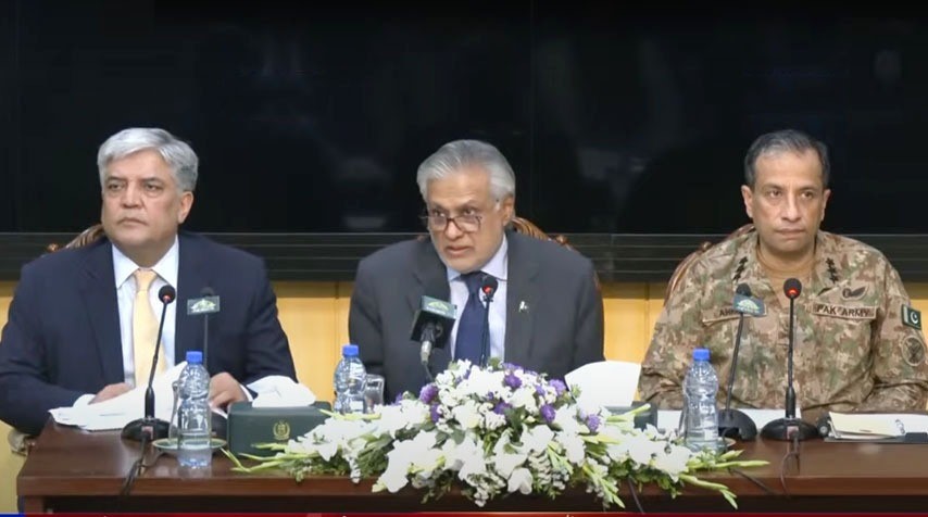 Pakistan not to initiate but will respond ‘very strongly’ to any Indian escalation: Dar