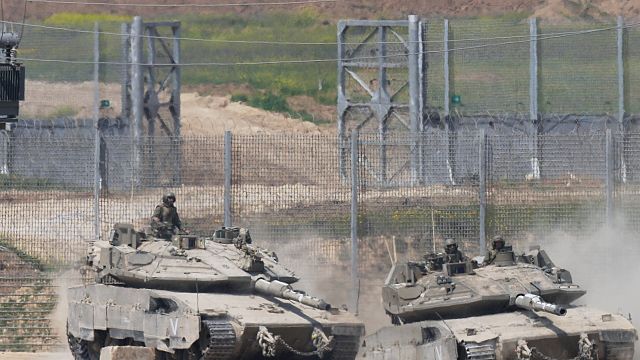 Lebanon warns Hamas not to carry out any attacks from its territory