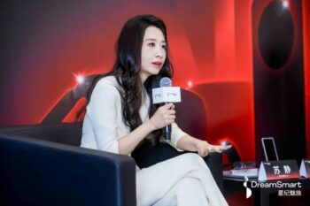 Exclusive Interview with DreamSmart CEO: AI, Globalization, and Leadership