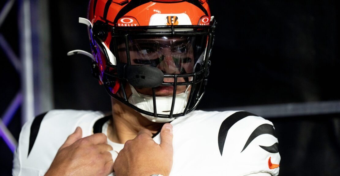 NFL insider thinks one or two year deal wont work for Trey Hendrickson