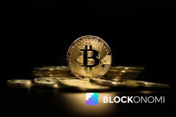 Bitcoin (BTC) Price: Technical Analysis Shows Consolidation Near $105,000 Level