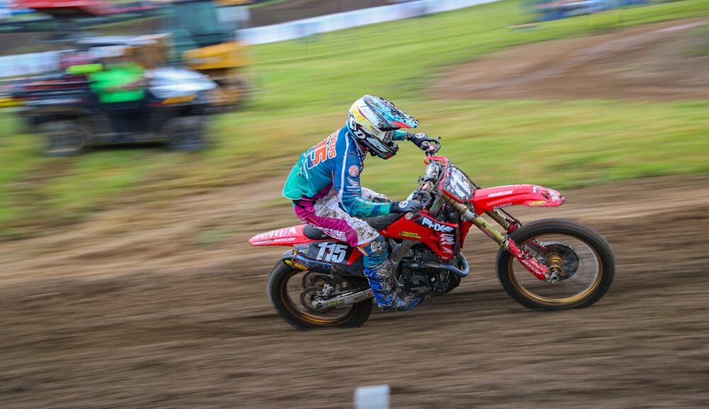 Gavin Towers Announces Fully Torn ACL and Lateral Meniscus: “See you in 2026”