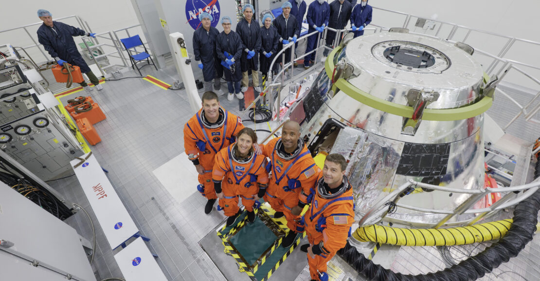 NASA’s Artemis II Crew Trains in Orion