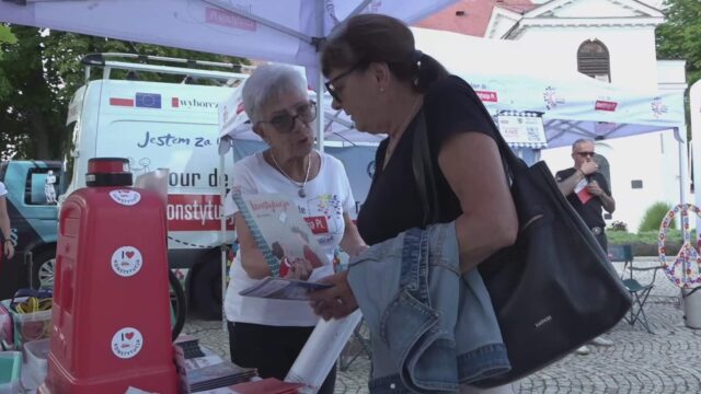 Poland’s Constitution Tours the Country