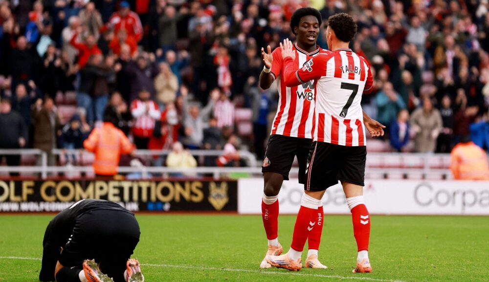 Sunderland soar as promoted sides rewrite Premier League script