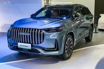 First drive: South Africa-bound Jaecoo J8 PHEV packs a punch