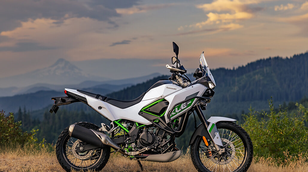 The New KLE500: Life’s a Rally, Ride it