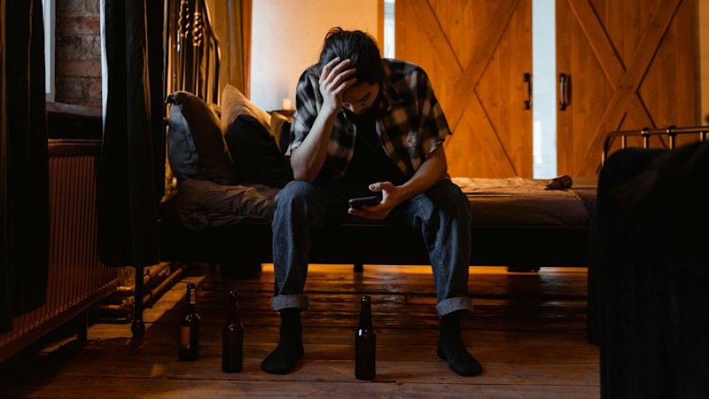 ‘Huge risk’: ChatGPT’s suicide prevention not enough, experts say