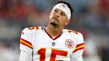 ‘Play of the year’ – Patrick Mahomes makes a highly uncharacteristic play that swings the entire Monday Night Football game