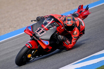 Nicolò Bulega on track with the Ducati Lenovo Team for the Portuguese GP and Valencia GP