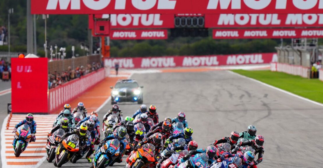 Moreira makes history with Moto2 crown, Guevara holds off Holgado for victory