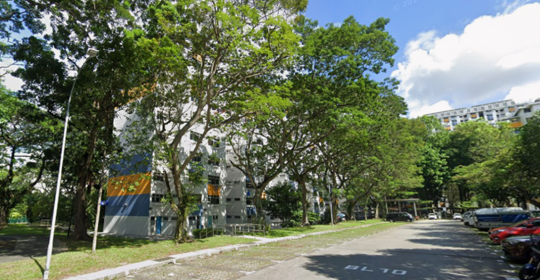 Man, 58, stabbed and slashed in Boon Lay, police searching for 32-year-old suspect, Singapore News