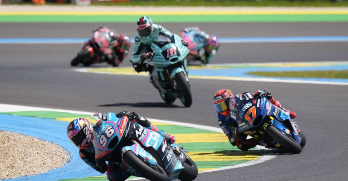Moto2: Holgado fends off Muñoz for Brazil victory honours