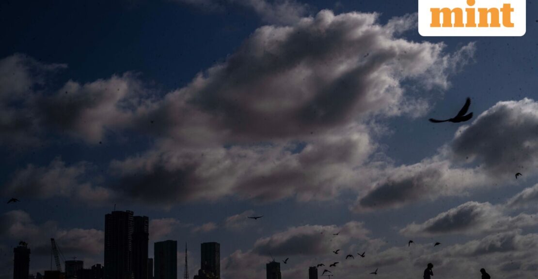 IMD issues weather alert: Delhi, Haryana to see thunderstorms with strong winds; heavy rain likely in J&K—check forecast