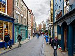 Reeves urged to adopt ‘hybrid’ business rates model to ease pressure on high street