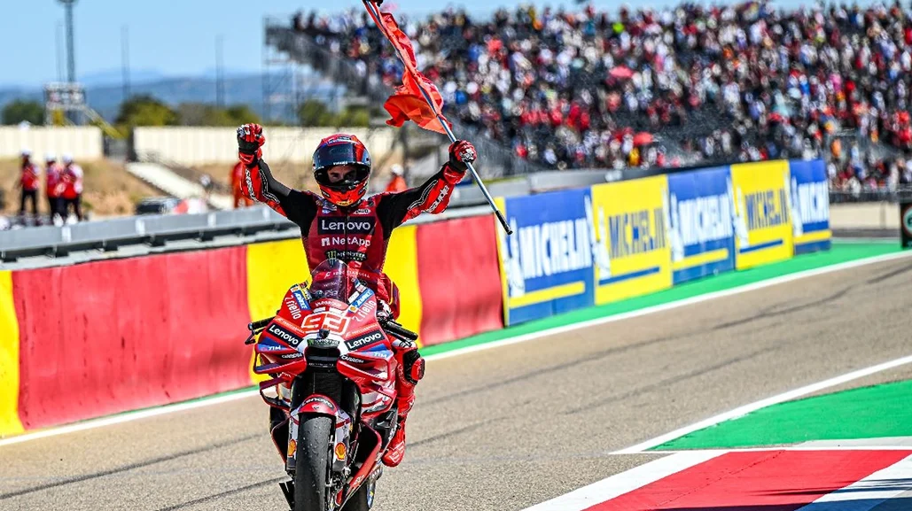 MotoGP: Marc Marquez fends off Acosta and Bezzecchi to underline title charge at Aragon