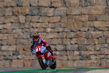 Moto2: Lopez to launch from long-awaited pole in Aragon
