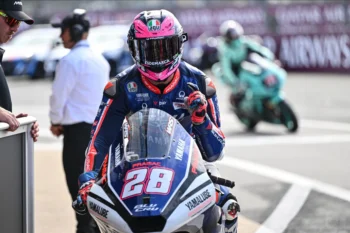 Guevara holds off Lopez for pole in red-flagged Moto2 quali at Silverstone